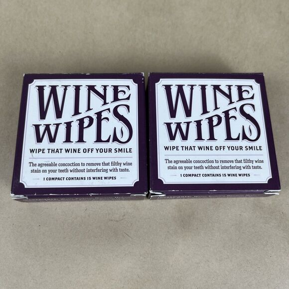 2 NIB WINE WIPES ONE COMPACT OF 15 FIFTEEN WIPES AND MIRROR - Picture 1 of 5